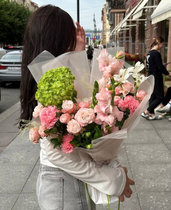 Как выбрать букет руководителю? Советы флориста