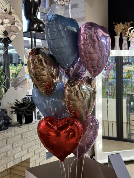 Коробка сюрприз с воздушными шарами «Сердечный привет»
